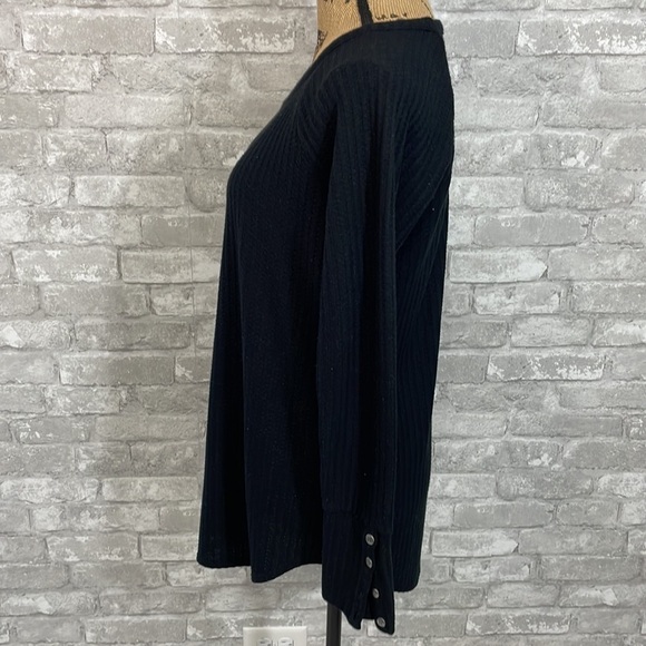 Chaser Waffle Knit Pullover - Picture 2 of 5